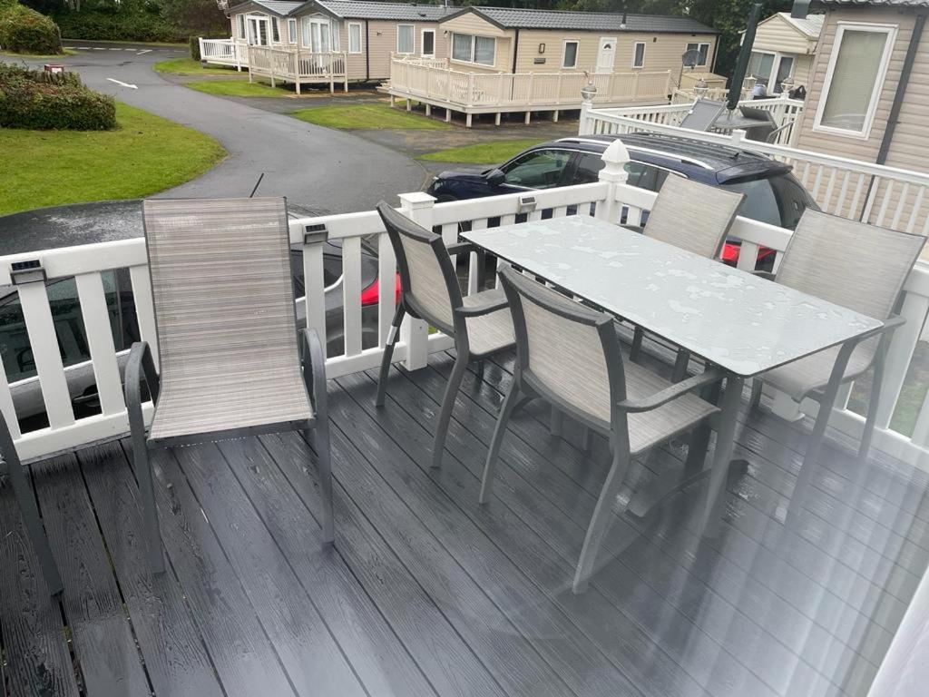 Belfry 6 - Homely Spacious Caravan Seton Sands Port Seton Extérieur photo